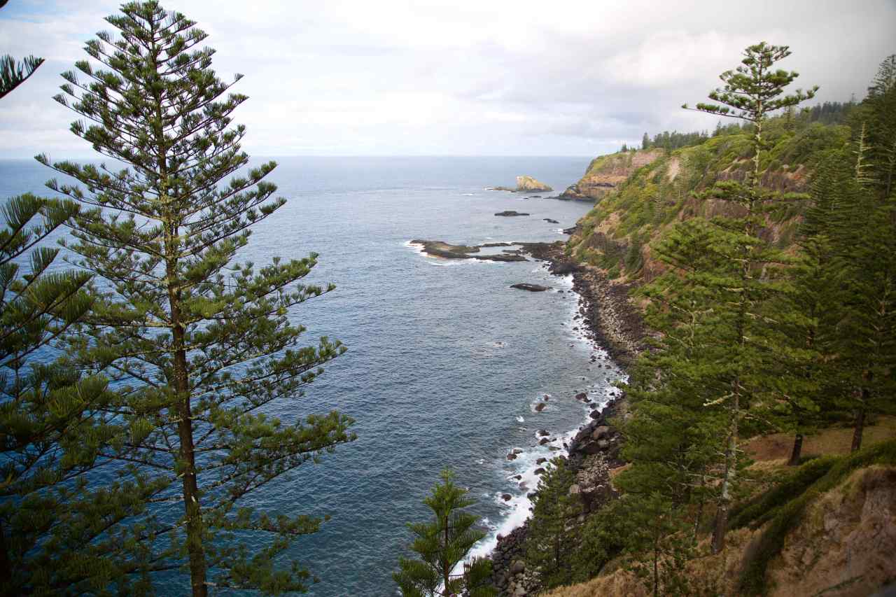 Sunset where the sun rises – Duncombe&nbsp;Bay